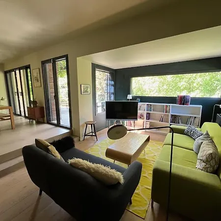 Maison Familiale Avec Piscine